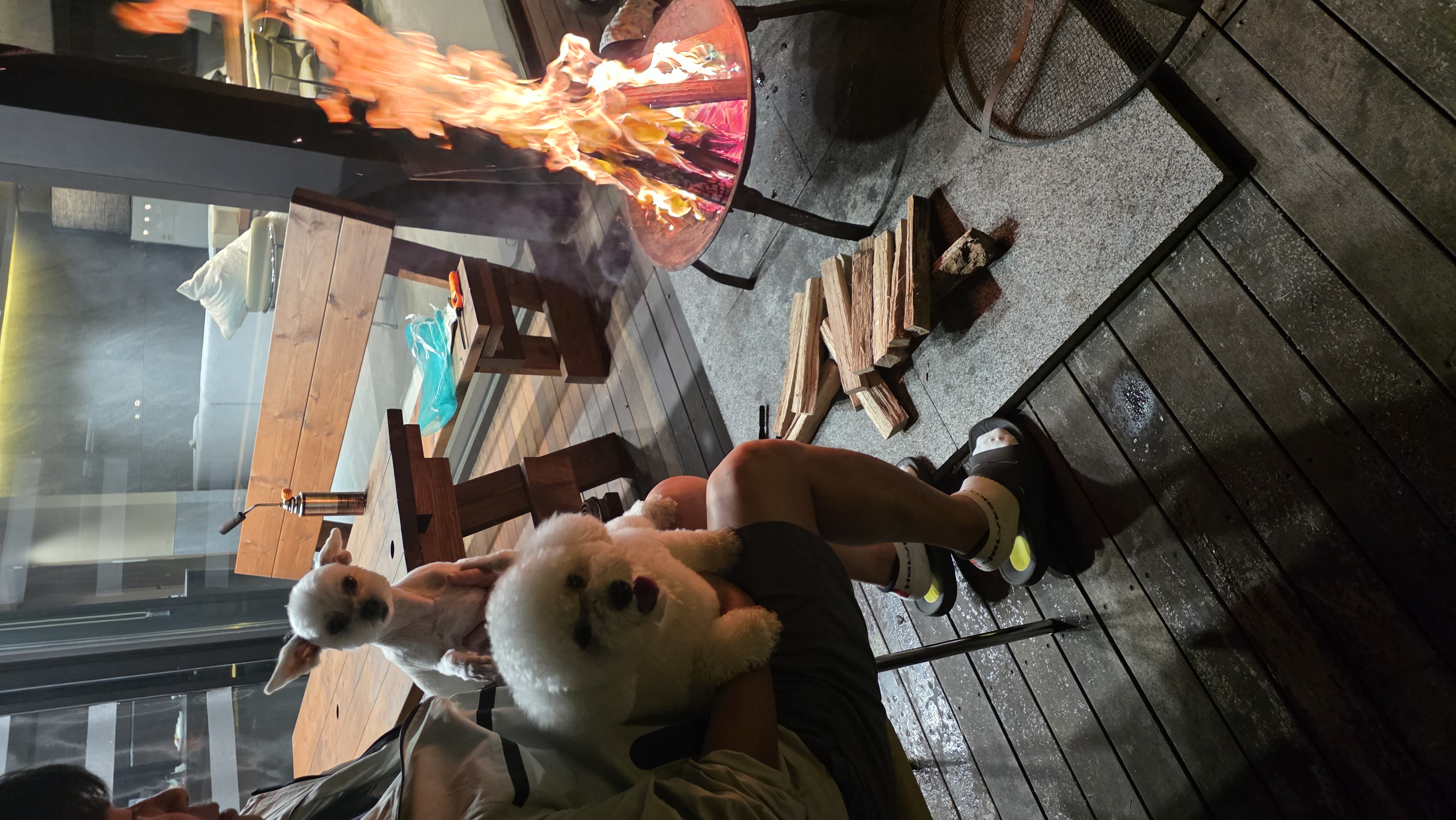 샤넬(구 아자)볼보(구 양삼)