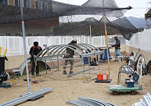 지금, 반려동물복지센터에서는 동물과 사람을 위한 시설공사가 한창입니다. 