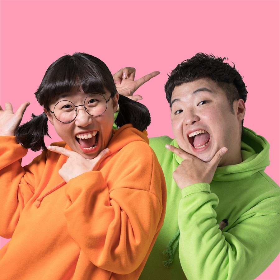 ﻿﻿냐하와 흔한남매 그리고 엄지님의 후원금 전달