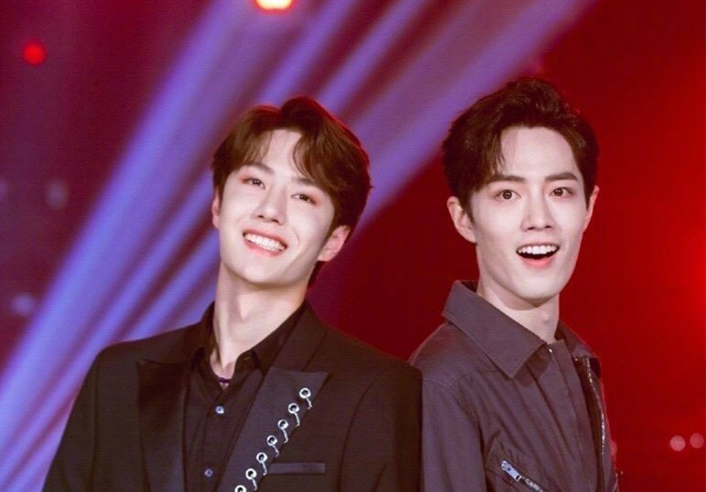 왕샤오(왕이보, 샤오잔) 팬클럽의 후원금 전달