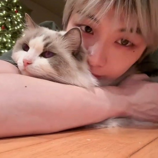 강다니엘 팬분의 후원